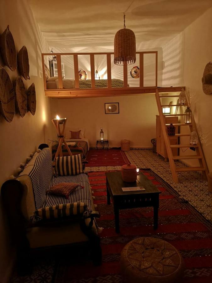 Art Studio Au Bord De La Mer Ел Джадида Екстериор снимка